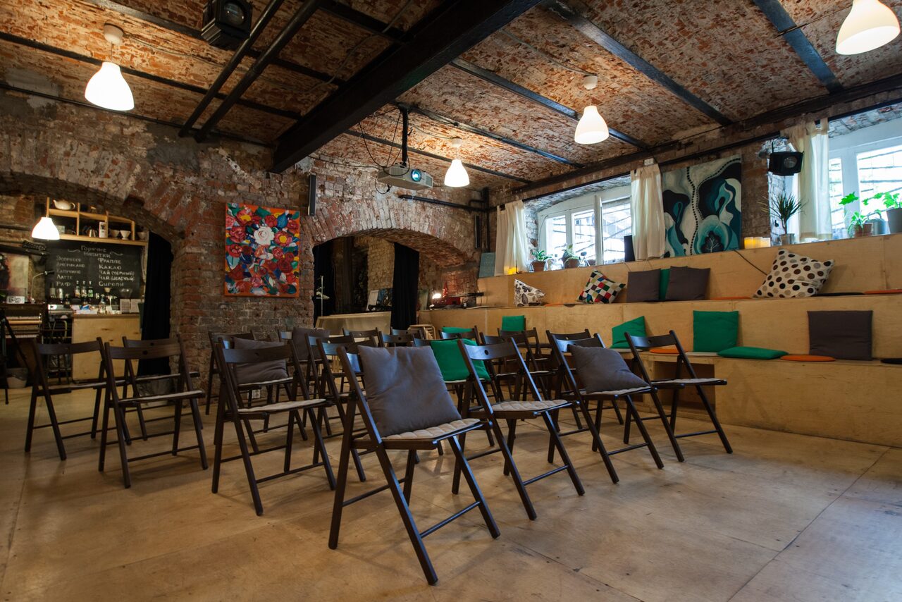 Арендовать Yellow Door