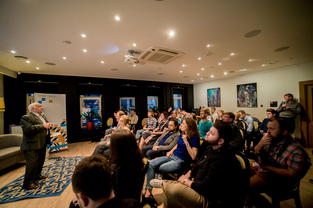 Арендовать Многофункциональный зал на Чернышевской 