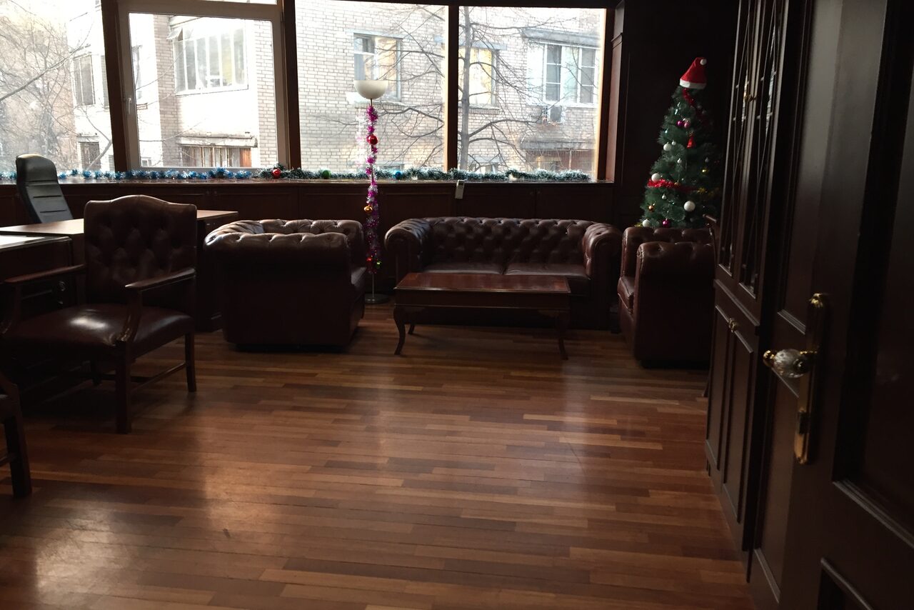 Арендовать Кабинет руководителя