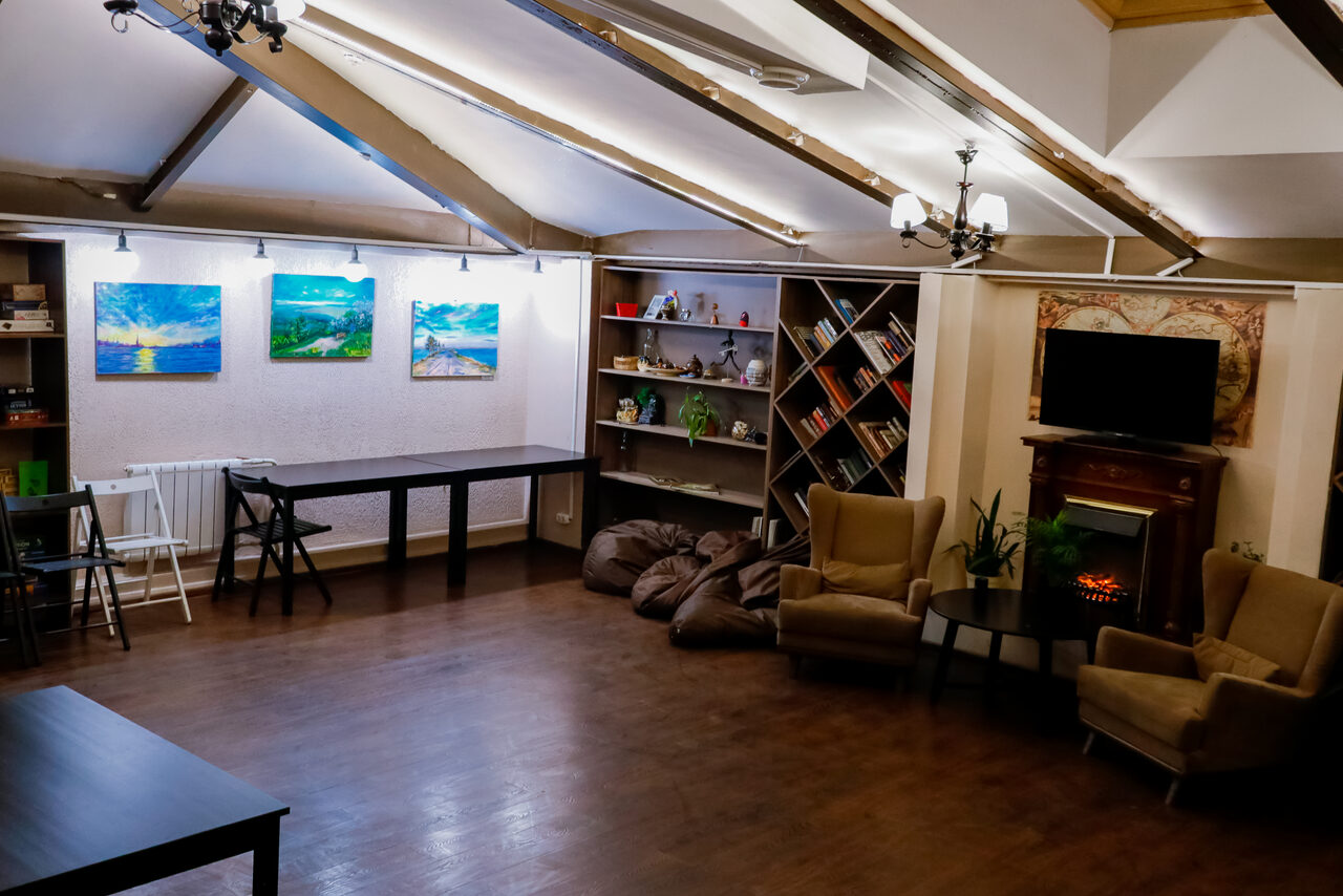 Арендовать Лофт Свой ключ. Лофт-мансарда