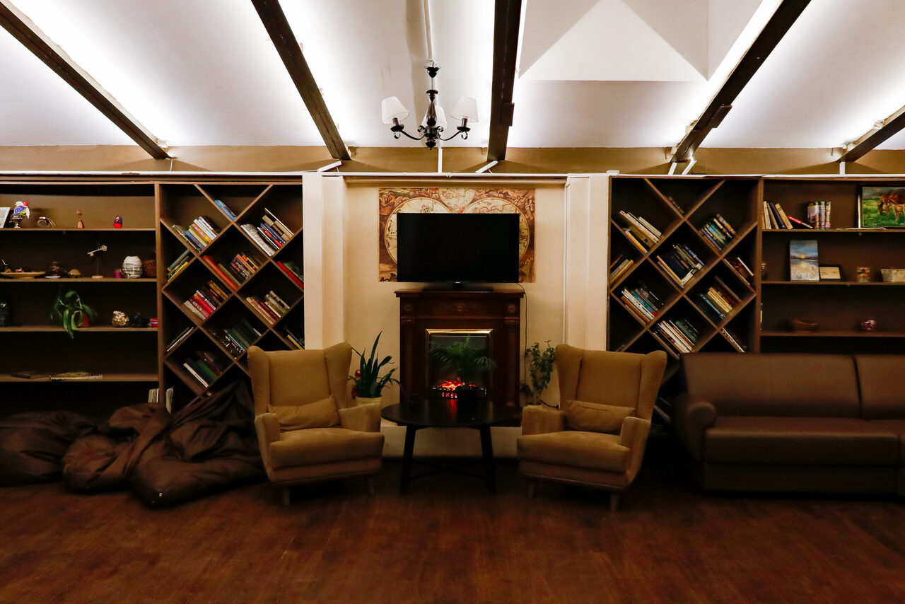 Арендовать Лофт Свой ключ. Лофт-мансарда