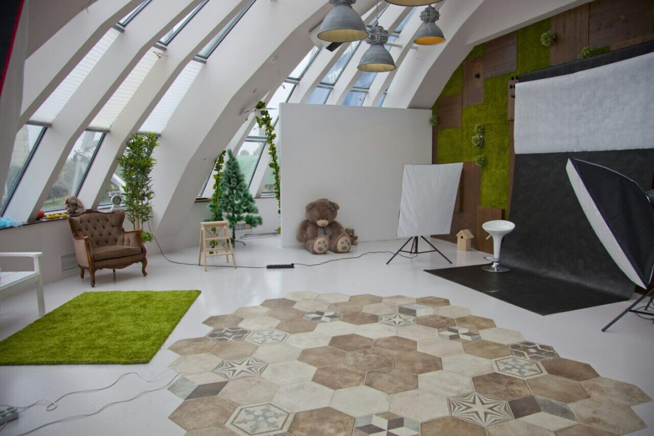 Арендовать Studio Est 360 в Приморском районе СПб