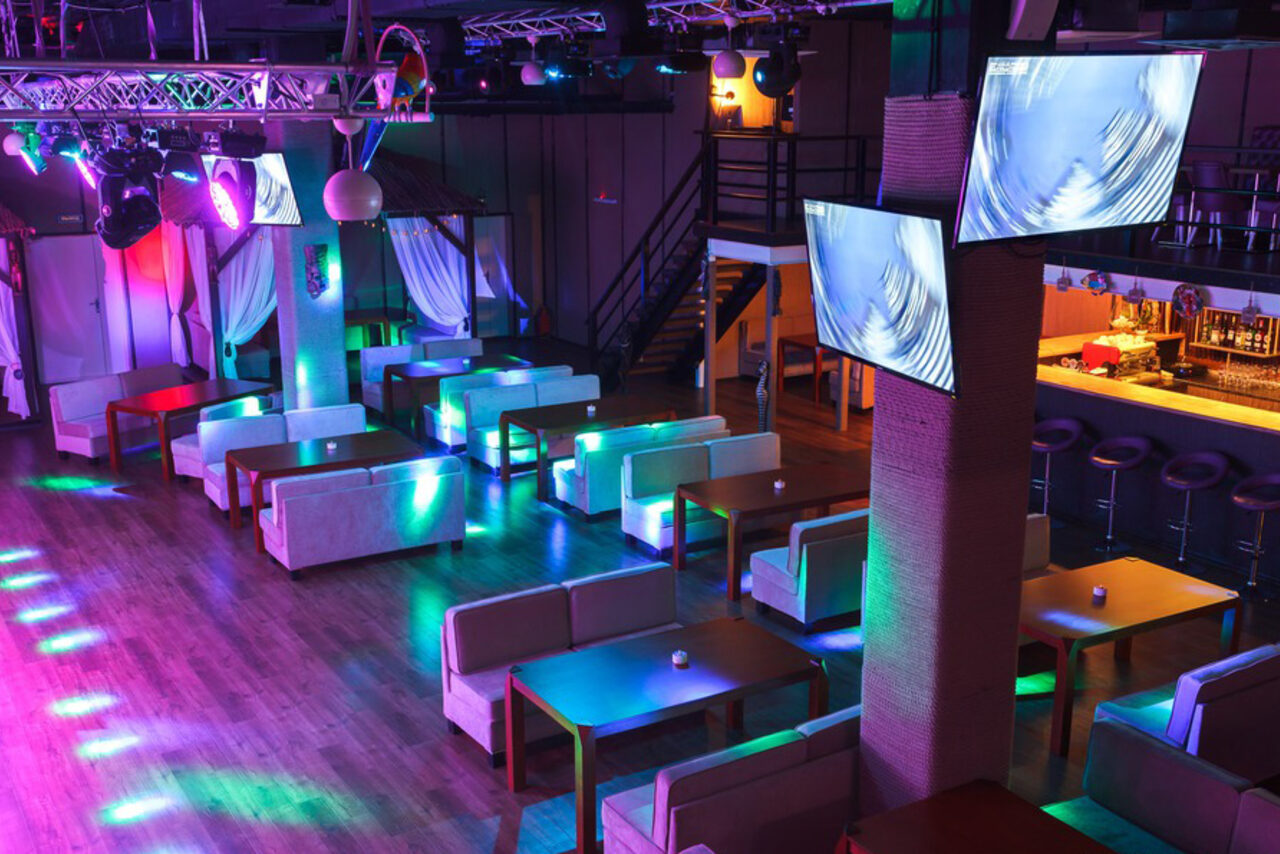 Арендовать Караоке-ресторан под закрытие