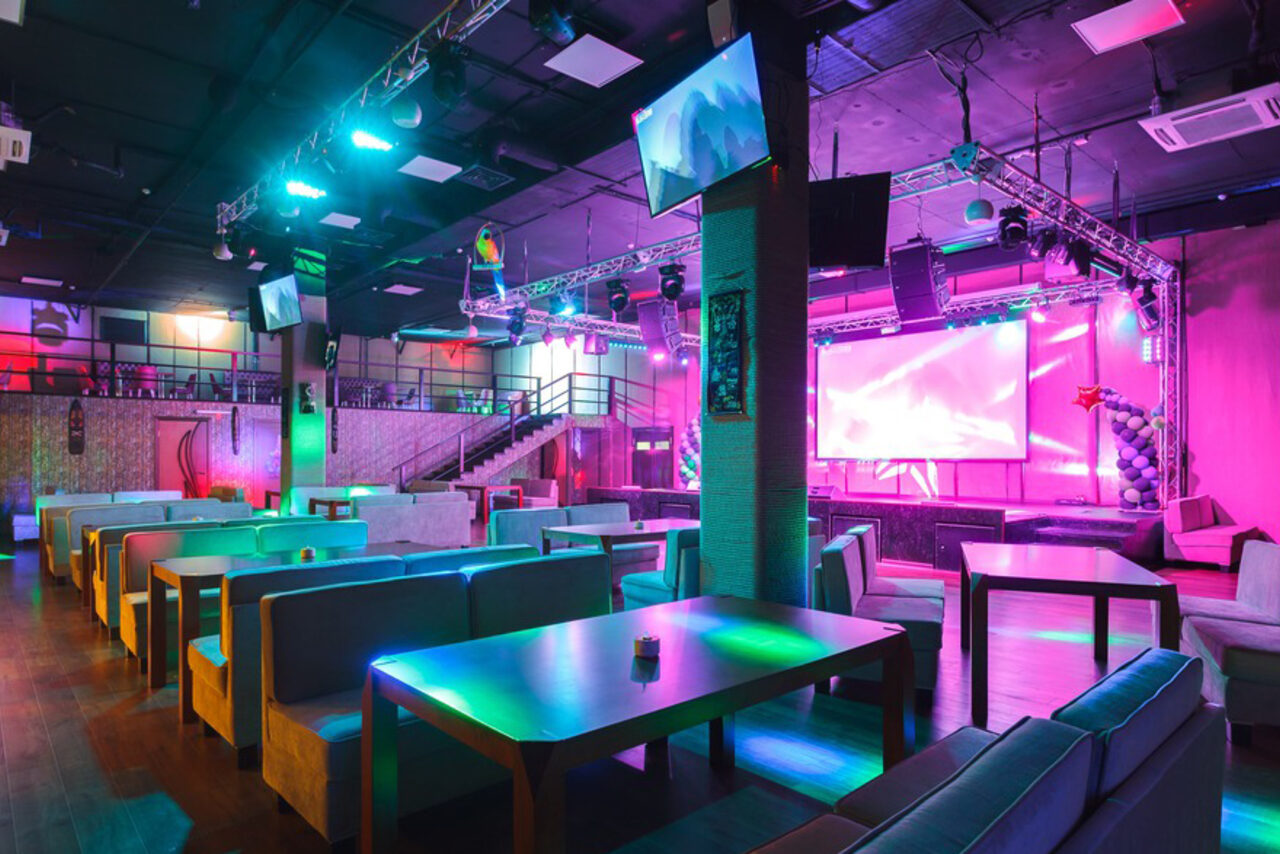 Арендовать Караоке-ресторан под закрытие