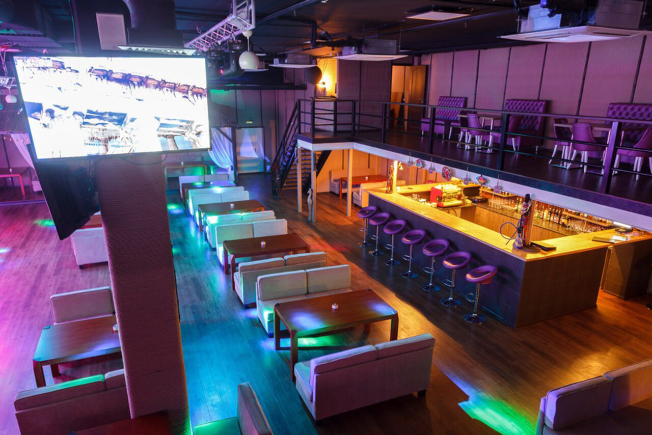 Арендовать Караоке-ресторан под закрытие