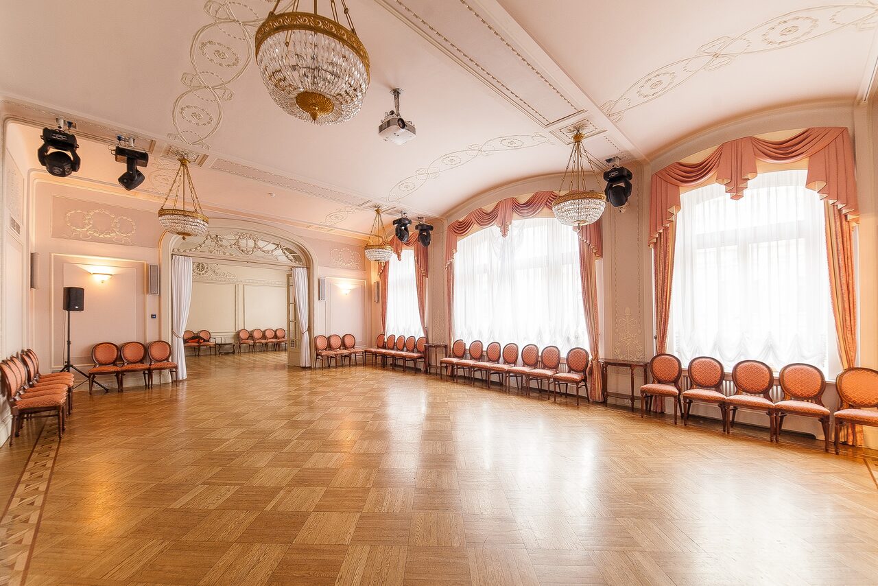 Арендовать Особняк В.С.Кочубея на Фурштатской улице