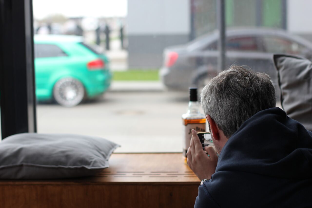 Арендовать SOUL - МУЗЫКАЛЬНЫЙ БУФЕТ. Лофт в Гатчине