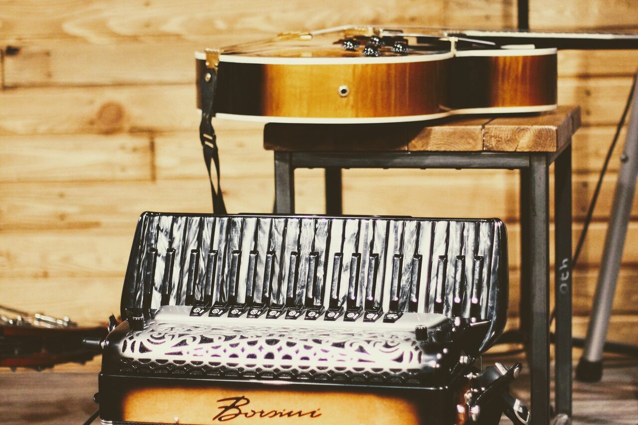 Арендовать SOUL - МУЗЫКАЛЬНЫЙ БУФЕТ. Лофт в Гатчине