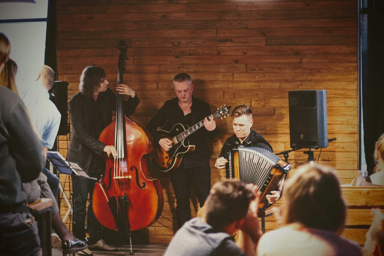 Арендовать SOUL - МУЗЫКАЛЬНЫЙ БУФЕТ. Лофт в Гатчине