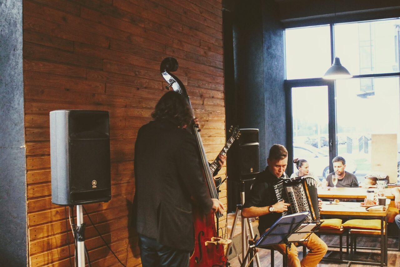 Арендовать SOUL - МУЗЫКАЛЬНЫЙ БУФЕТ. Лофт в Гатчине