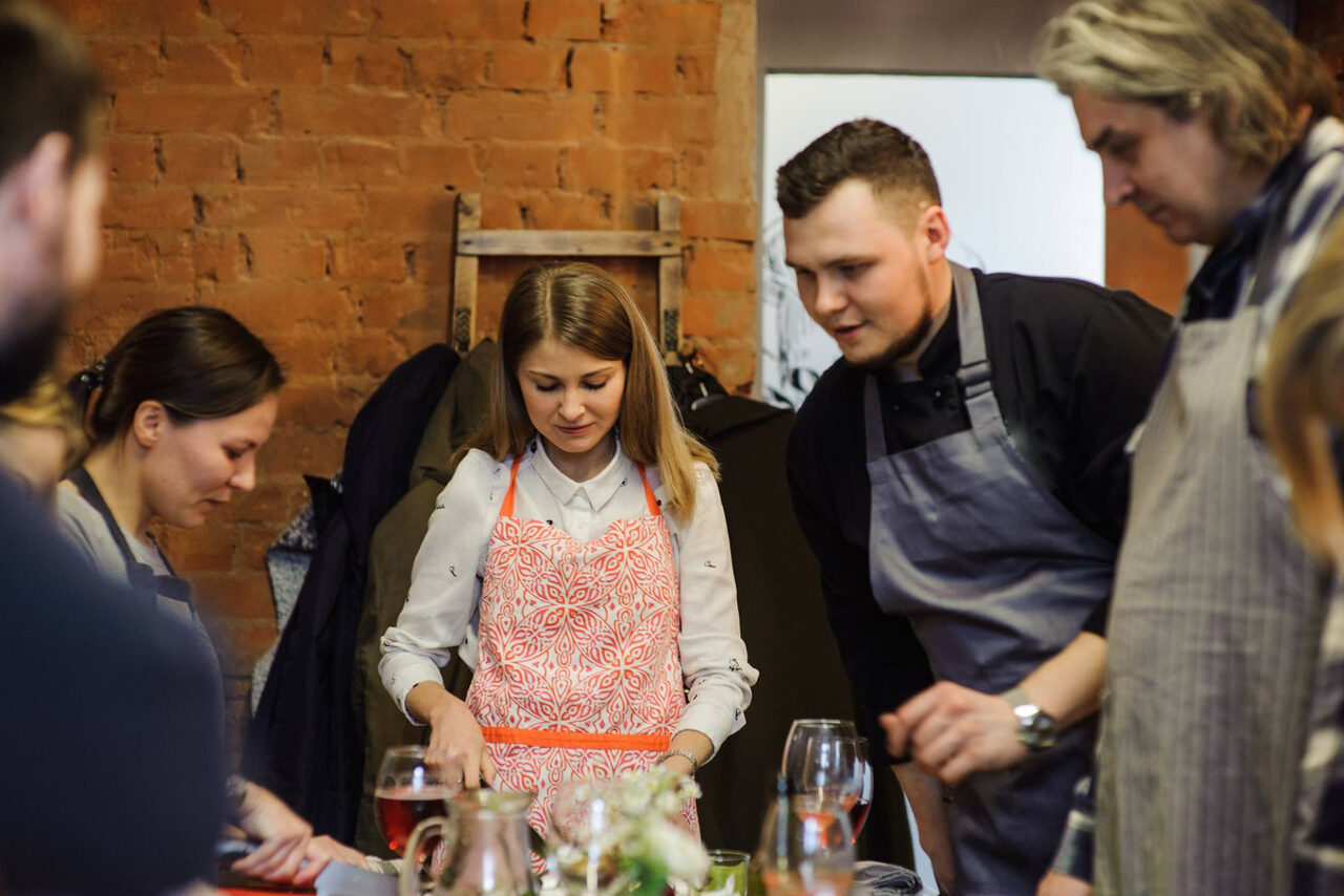 Арендовать ГАСТРОПАБ URBAN KITCHEN. Малый зал