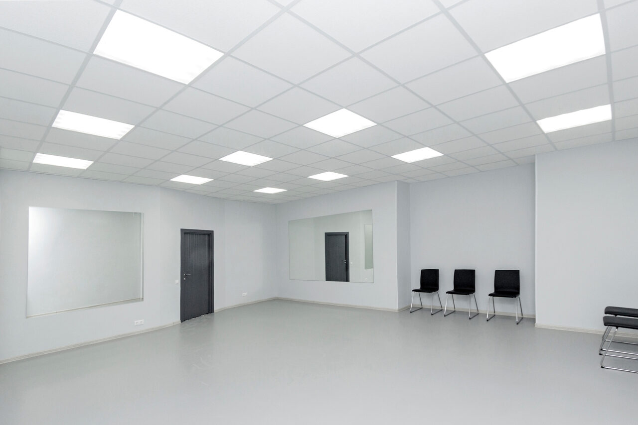 Арендовать Белый зал для танцев и деловых мероприятий