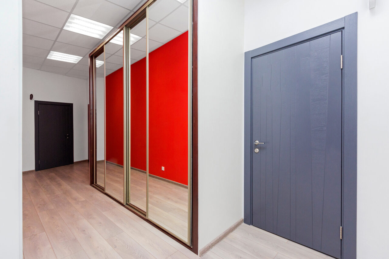 Арендовать Белый зал для танцев и деловых мероприятий