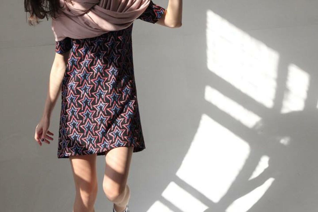 Арендовать Светлый панорамный лофт в центре 