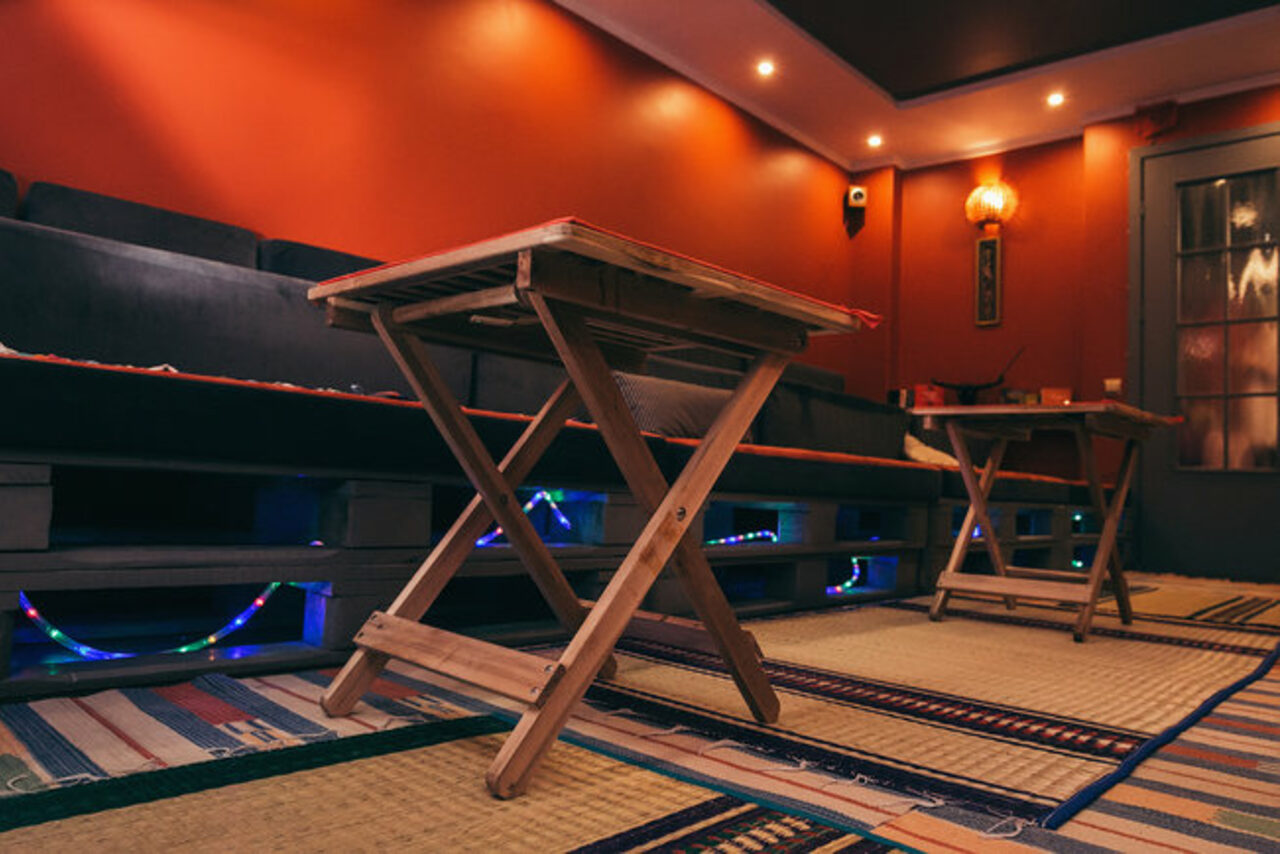 Арендовать Теплый, уютный зал в центре Москвы на исторической улице