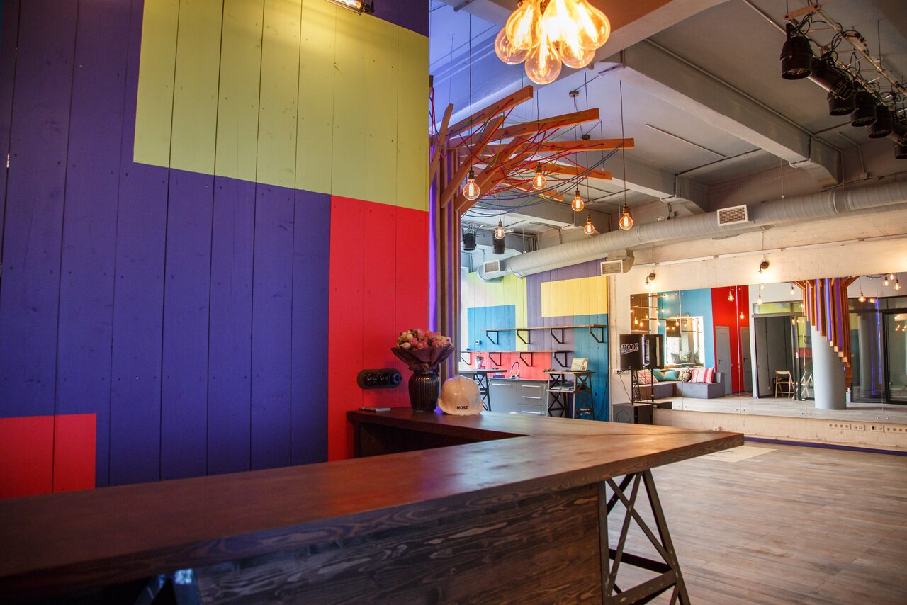 Арендовать Креативный лофт на Кутузовской