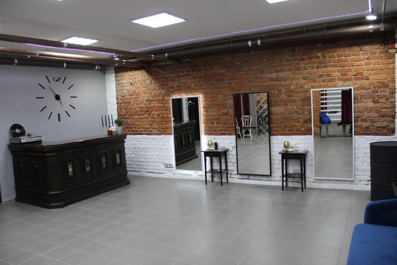 Арендовать Loft Estates Strog Лофт-пространство 