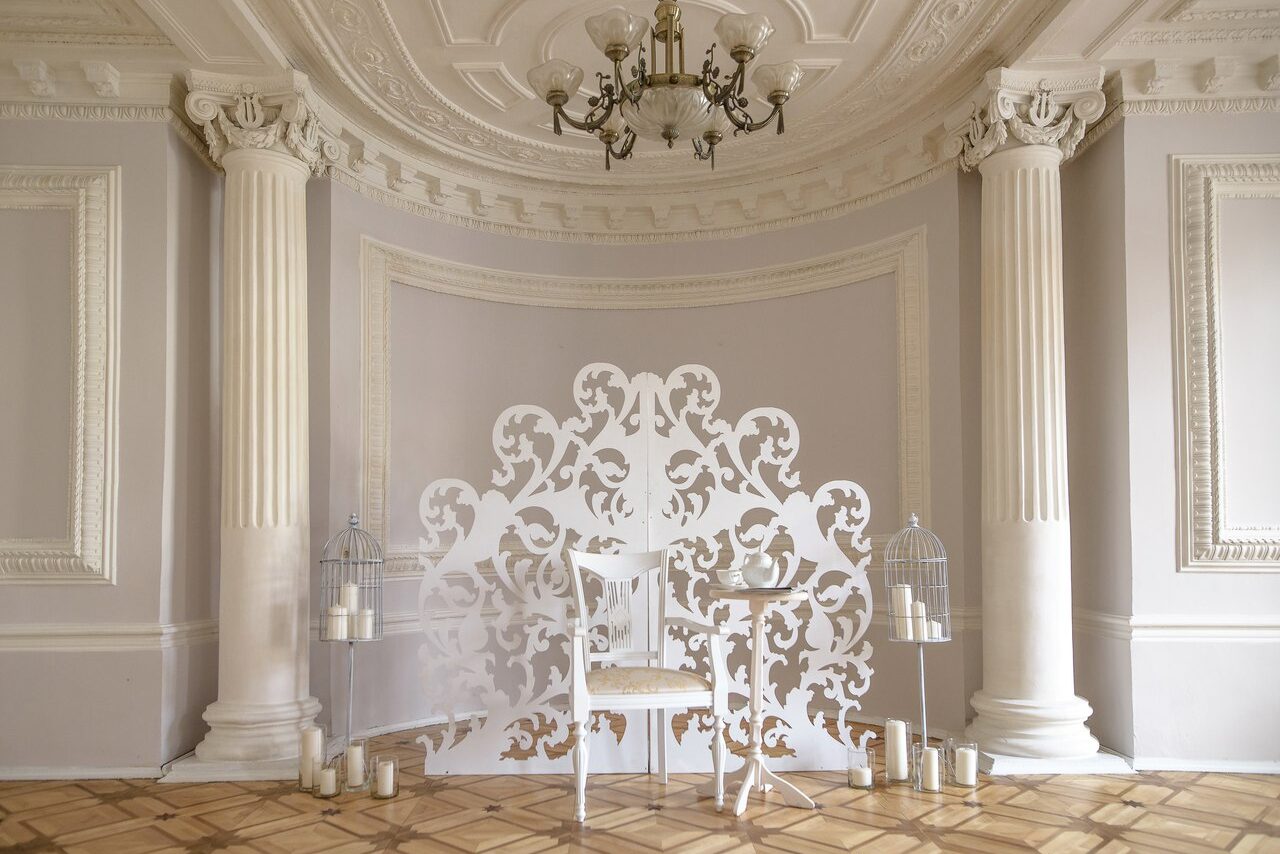 Арендовать Светлый лофт с колоннами