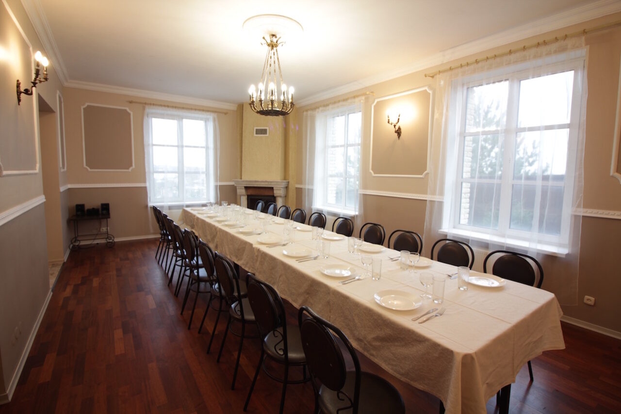 Арендовать ЗамоК