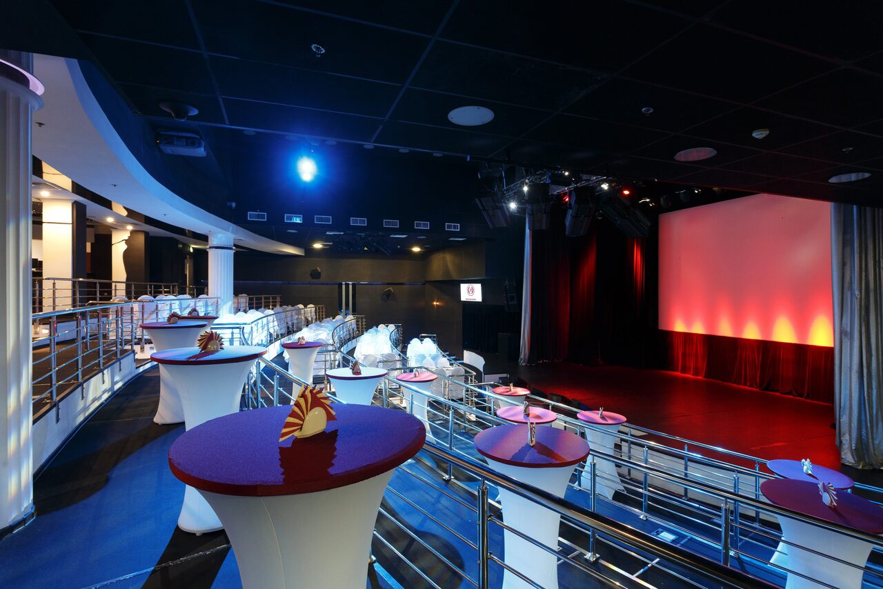 Арендовать Borodino Hall (Бородино-Холл)