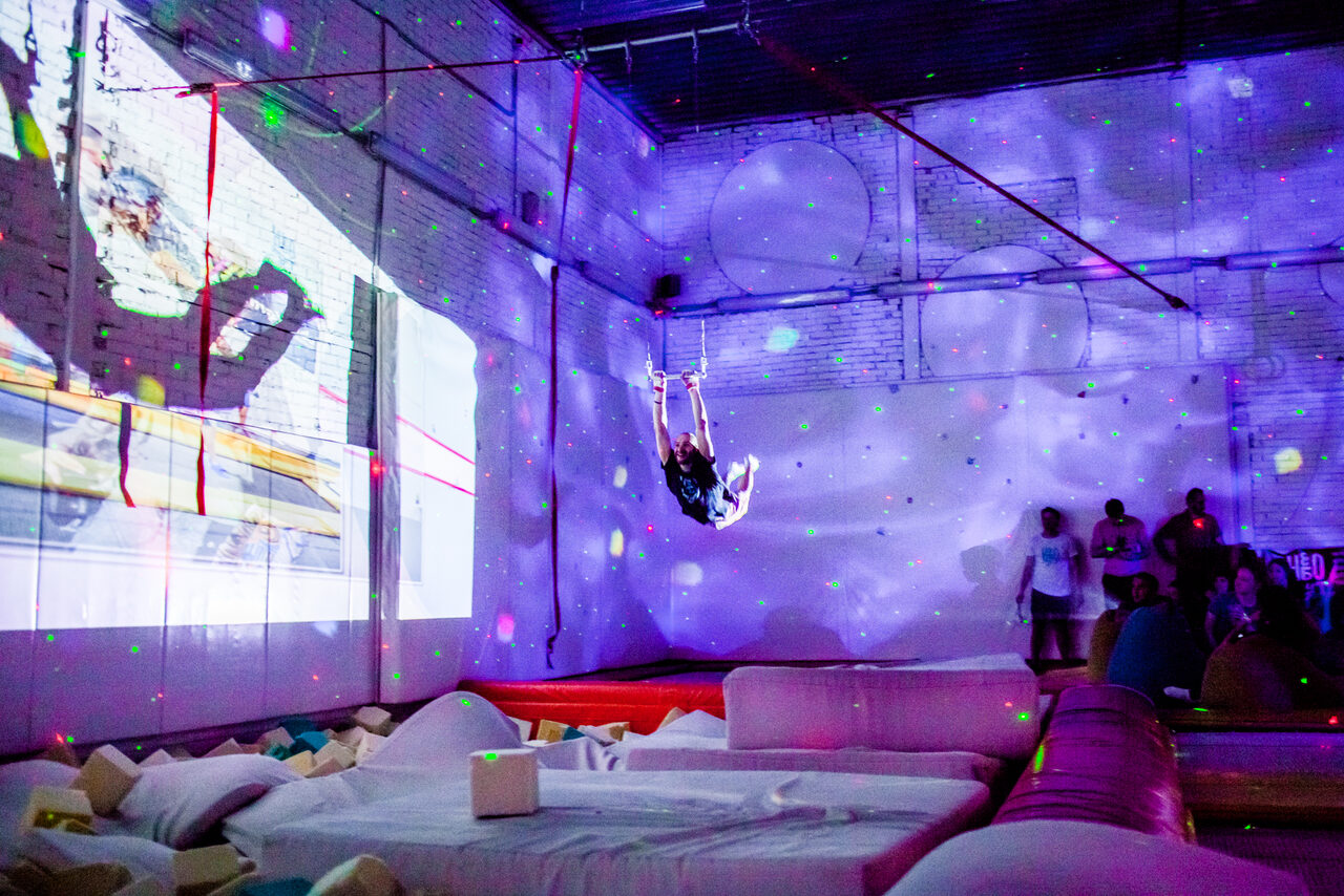 Арендовать Батутный зал для вечеринок и праздников