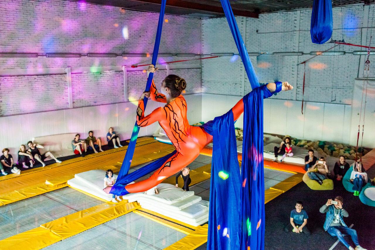 Арендовать Батутный зал для вечеринок и праздников