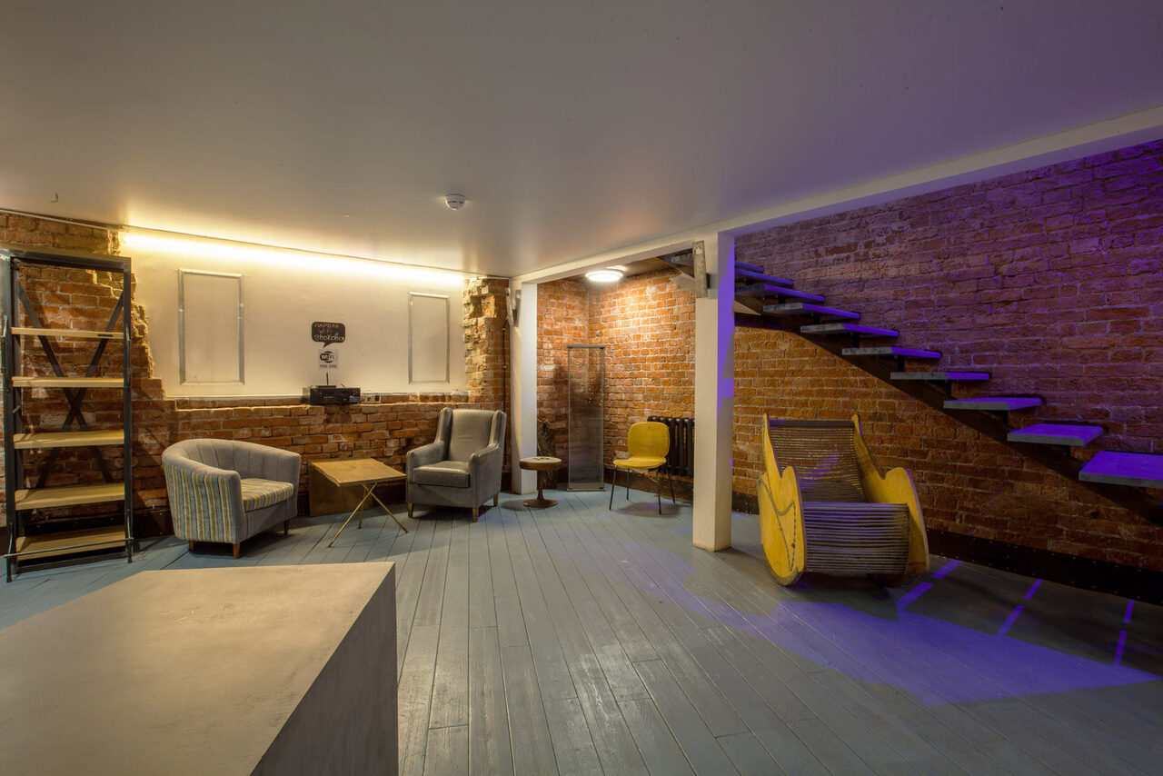 Арендовать Loft for Friends. Авторский лофт с верандой 