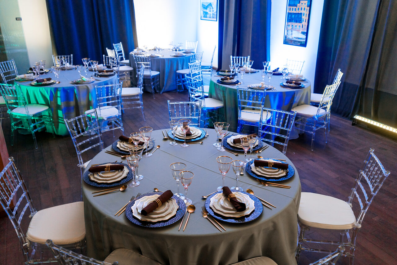 Арендовать Универсальный лофт для частных мероприятий