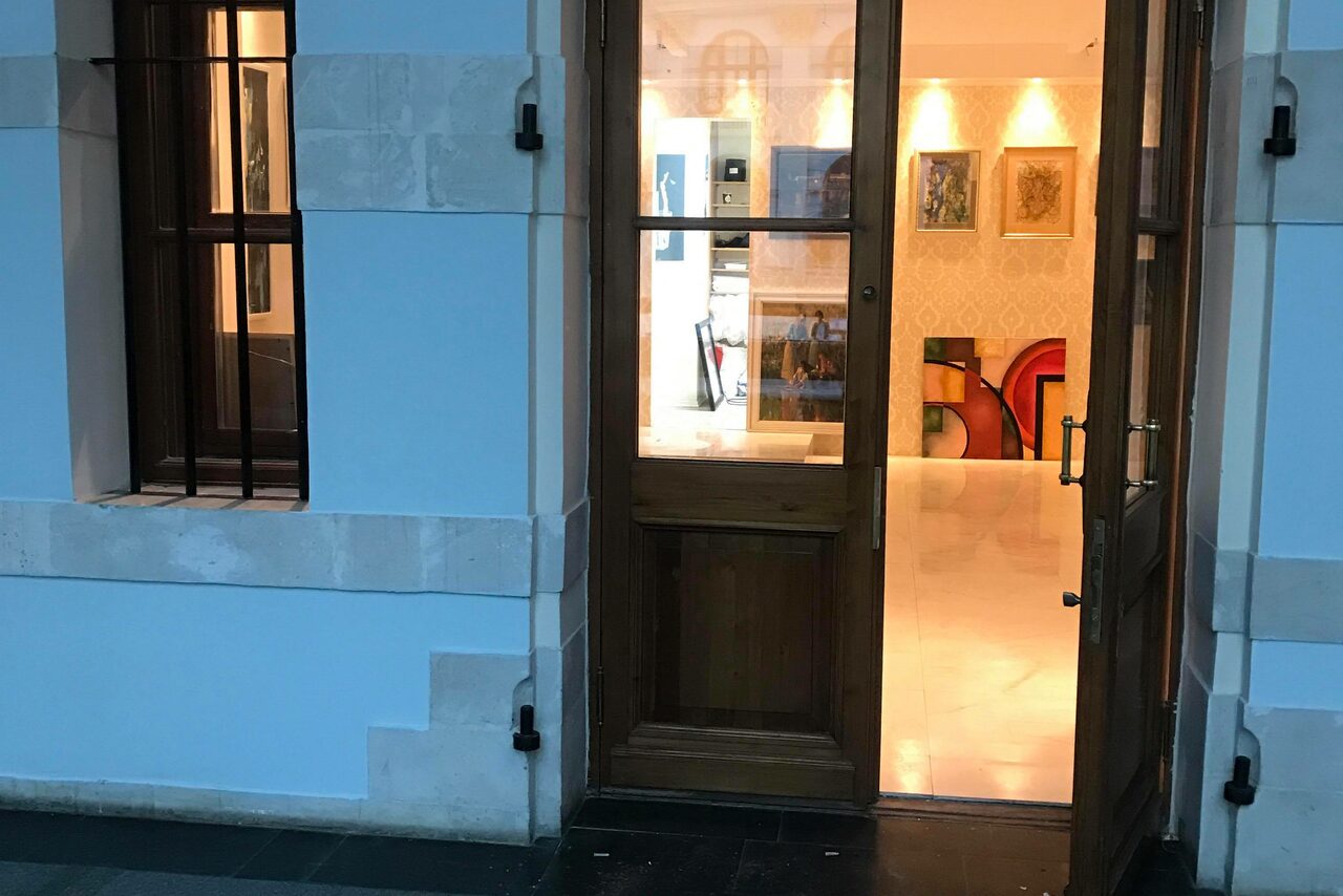 Арендовать Boogie Gallery Гостиный Двор