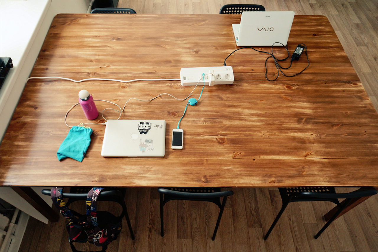 Арендовать Светлый кабинет на Менделеевской