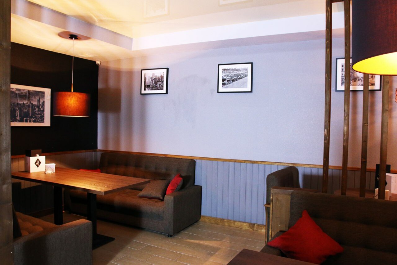 Арендовать Gregory Lounge