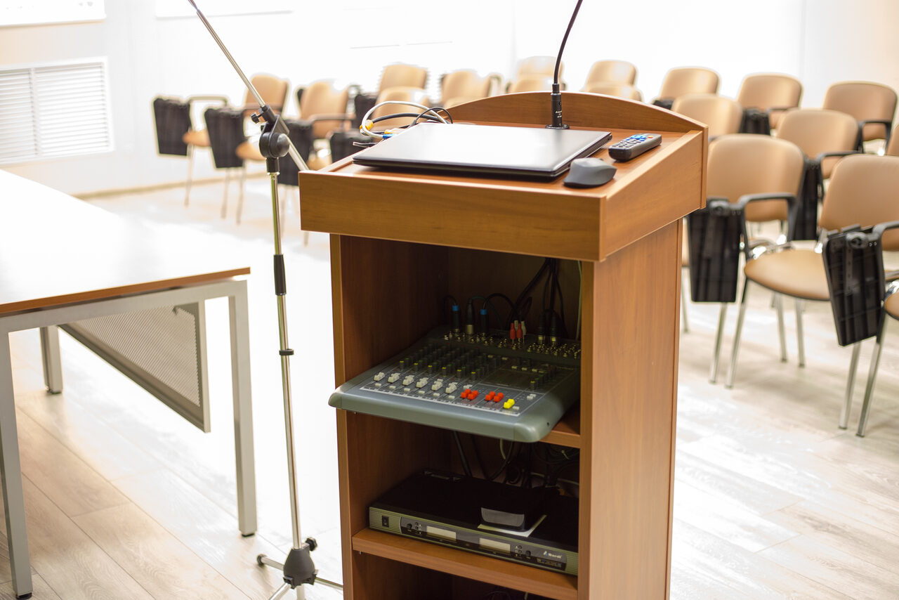 Арендовать Конференц-зал "Ялта" (Бизнес-центре "Б5")