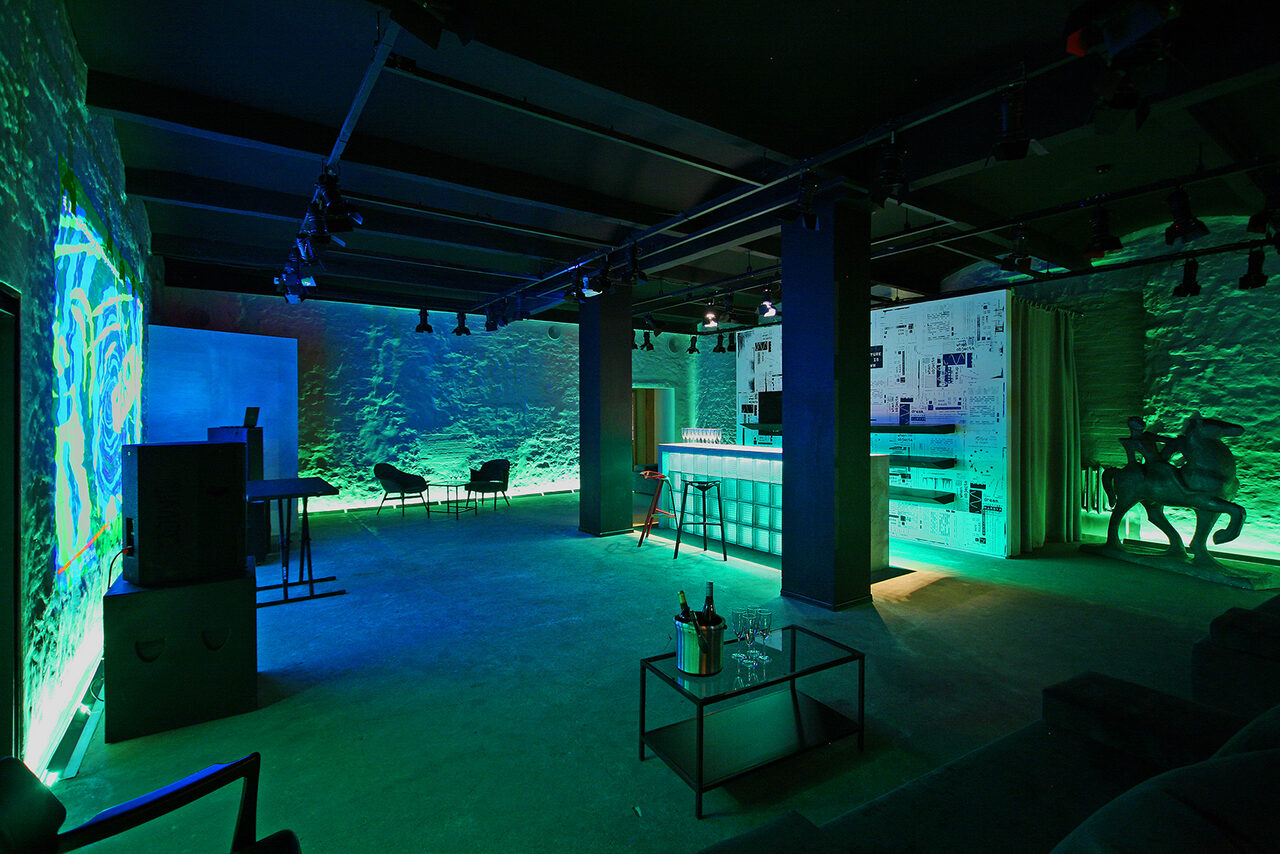 Арендовать AIRLOFT. Камерный лофт в особняке 