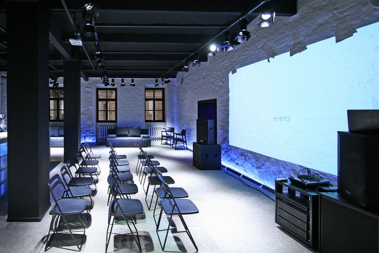 Арендовать AIRLOFT. Камерный лофт в особняке 