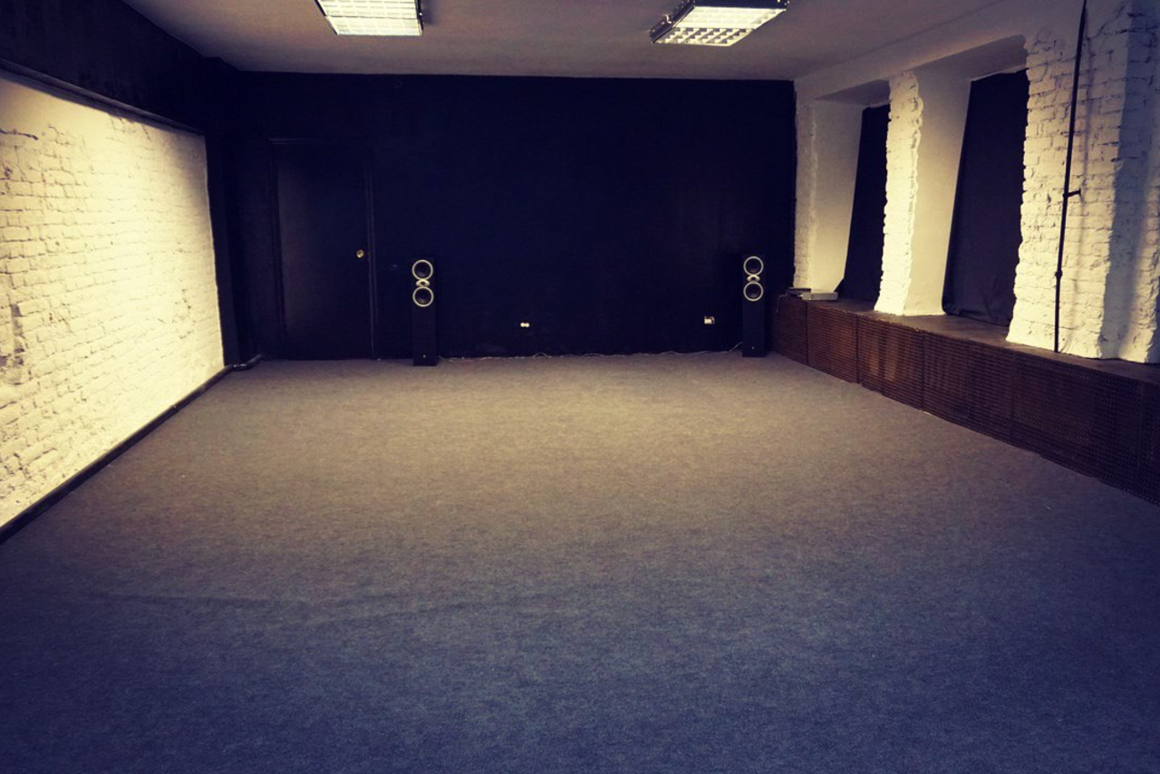 Арендовать Тренинг-лофт с отдельным входом