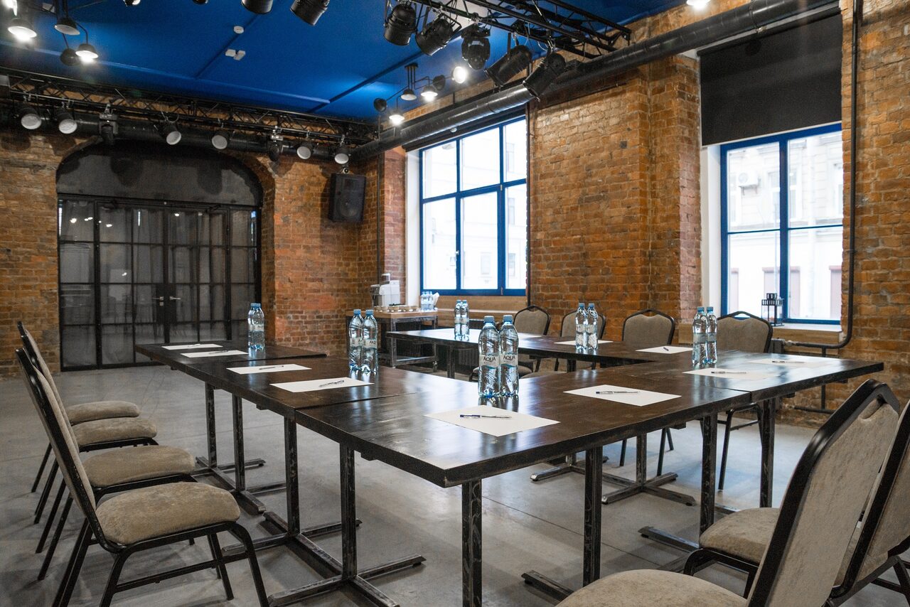 Арендовать Station Hotels Конференц-зал в стиле лофт