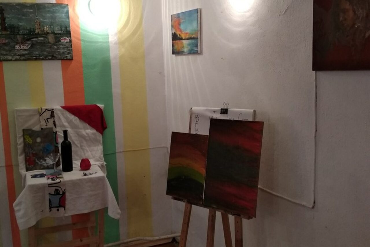 Арендовать Творческий лофт в центре СПб