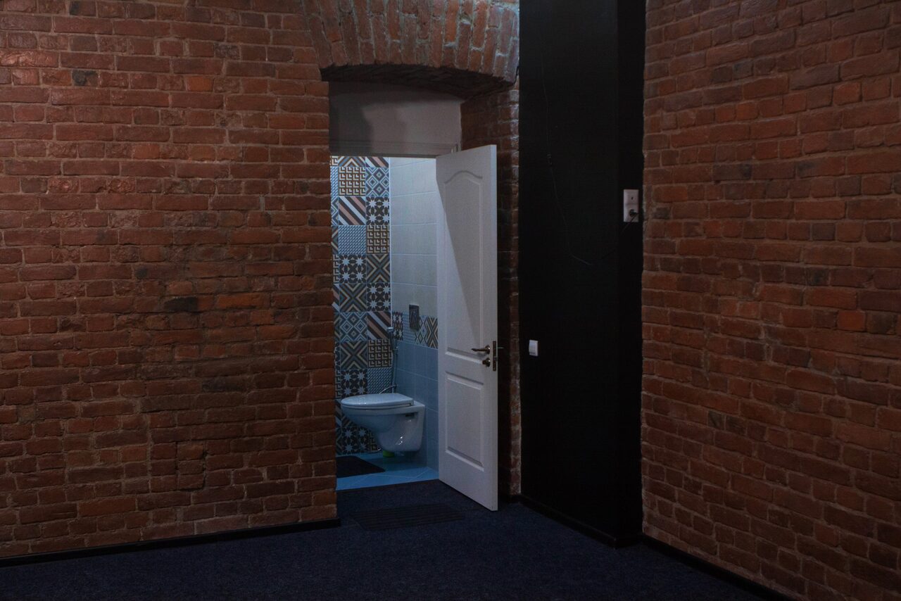 Арендовать Тренинг-лофт в красном кирпиче. "Первый шаг в кино"