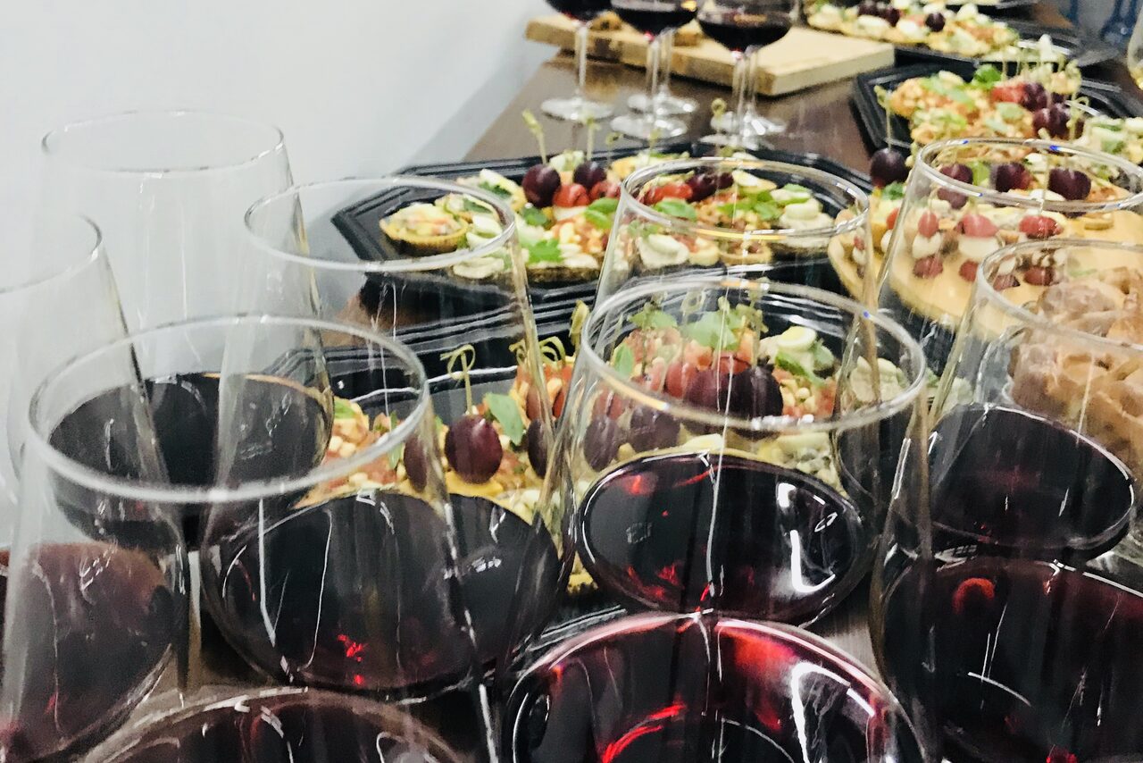 Арендовать Metropolis Kitchen & Bar 