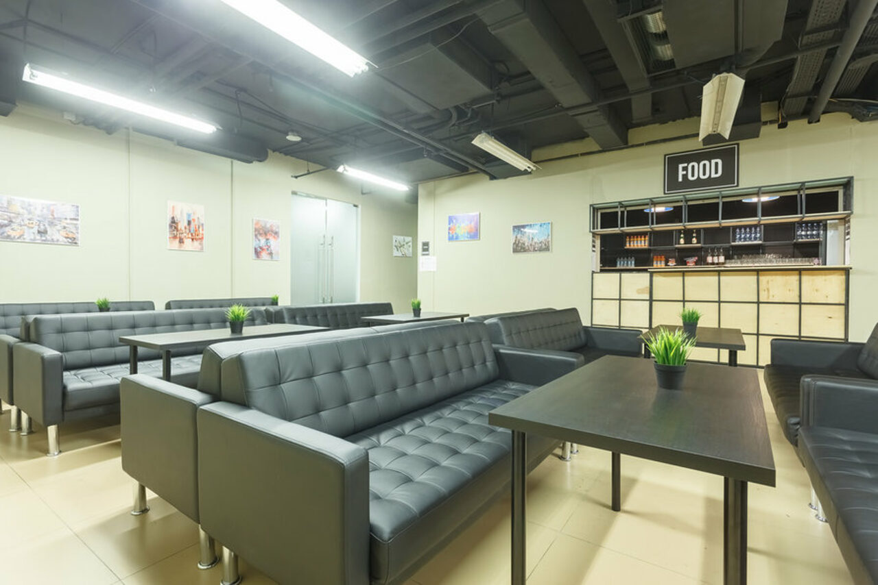 Арендовать X-perience Hall Лофт-холл со сценой и гримерными комнатами