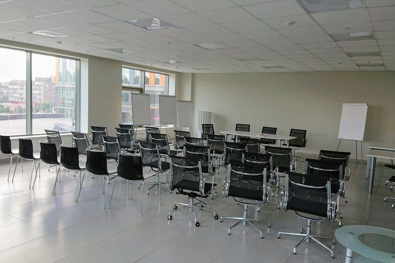 Арендовать Конференц-зал и переговорных в апарт-отеле YE’S