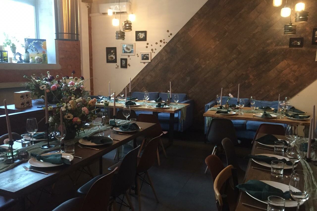 Арендовать ГАСТРОПАБ URBAN KITCHEN. Большой зал