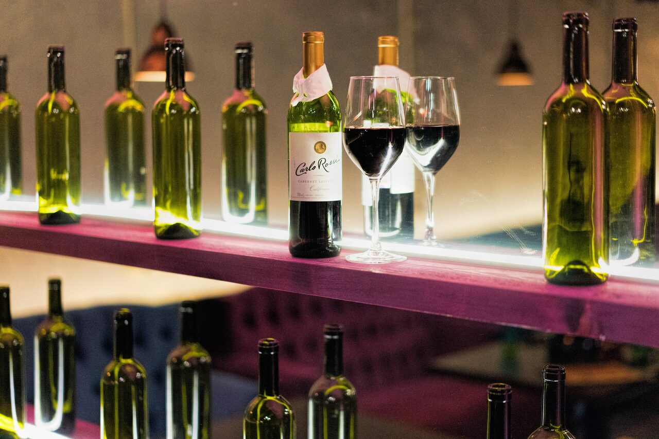 Арендовать Лофт-бар с концептуальным дизайном