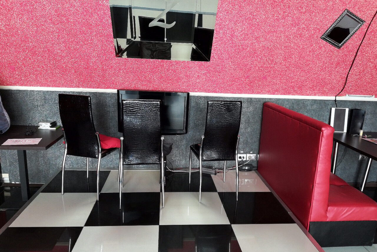 Арендовать Бар под закрытие на севере Москвы