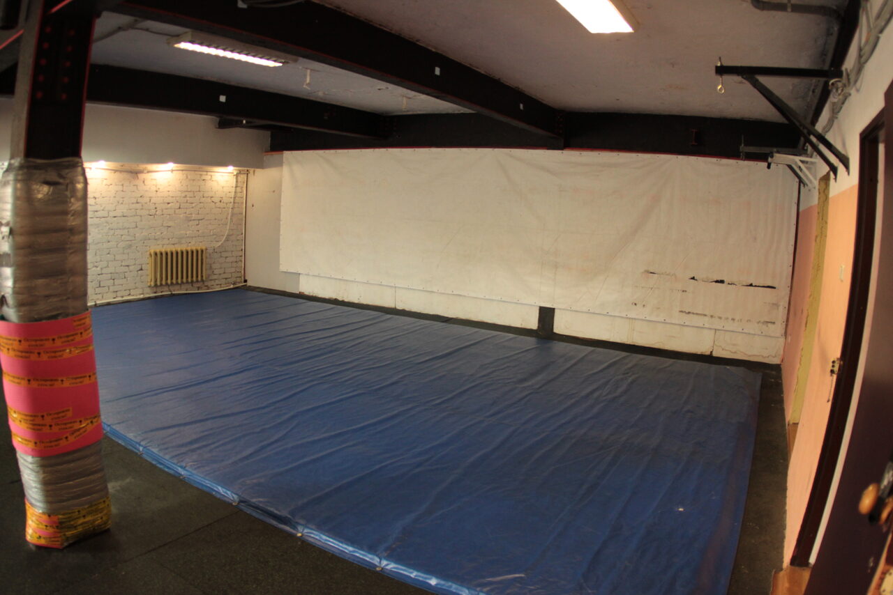 Арендовать Gym next to the metro