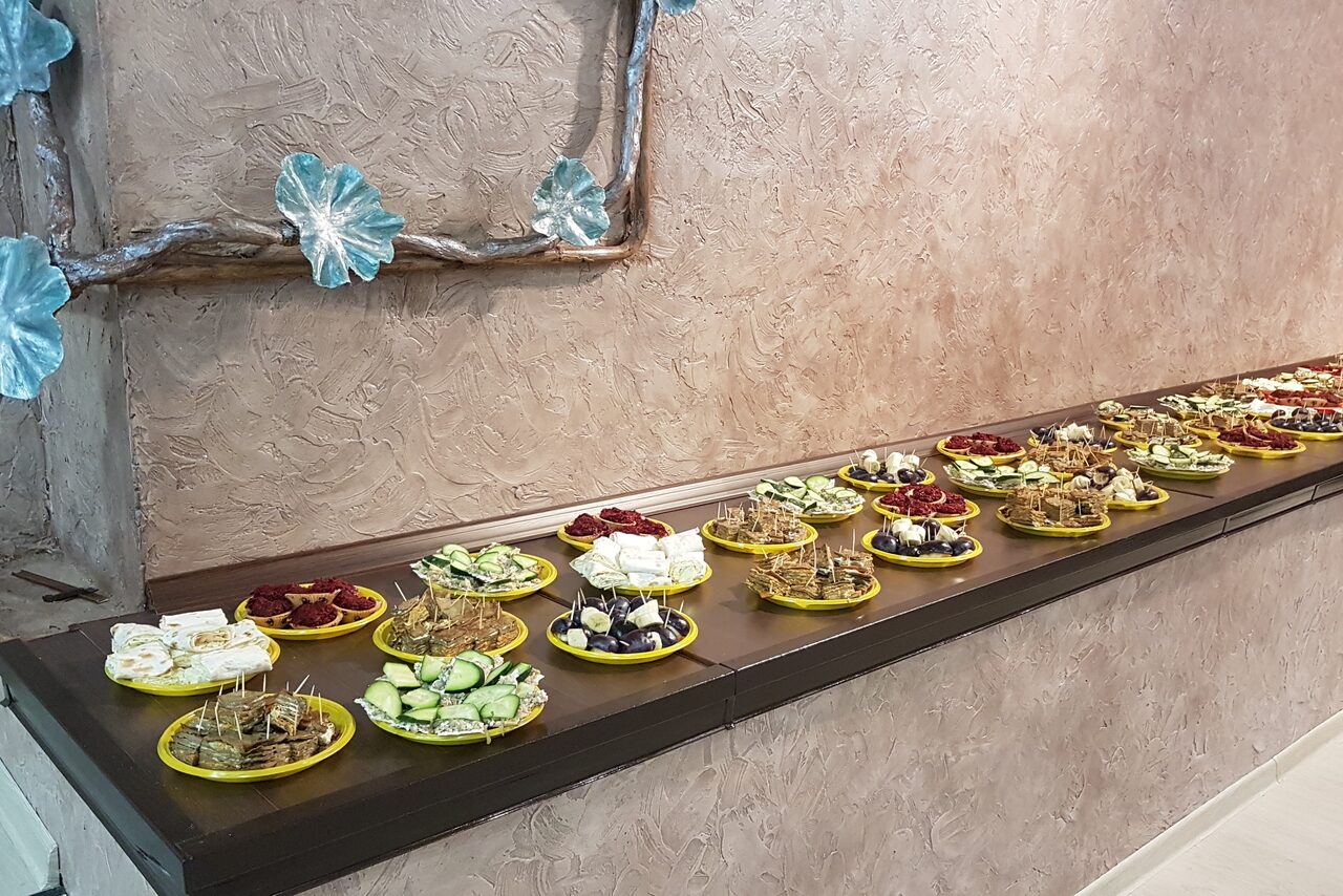 Арендовать ПримА'рт Светлый зал со сценой на юге СПБ