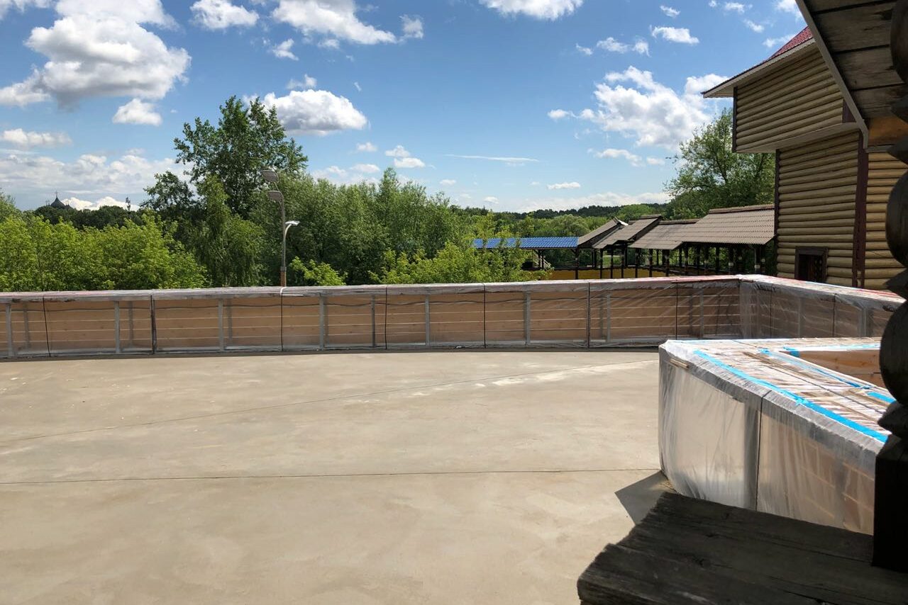 Арендовать VERNISSAGE Малая крыша для мероприятий