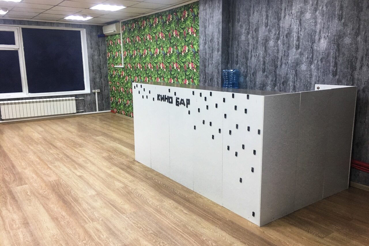 Арендовать Кино Лофт. Лофт с большим экраном