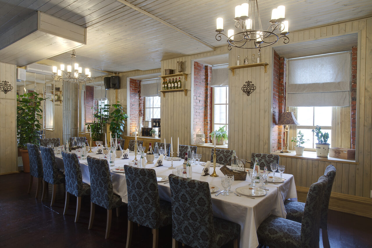 Арендовать Банкетный зал в стиле Loft  в ресторане "Вино и Сулугуни"