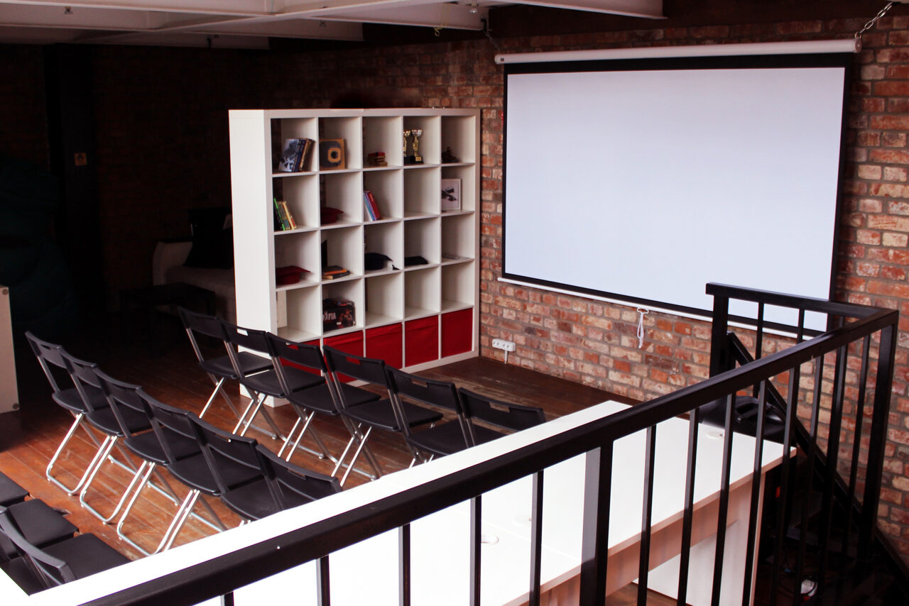 Арендовать Loft GL Тренинг-лофт с открытой верандой